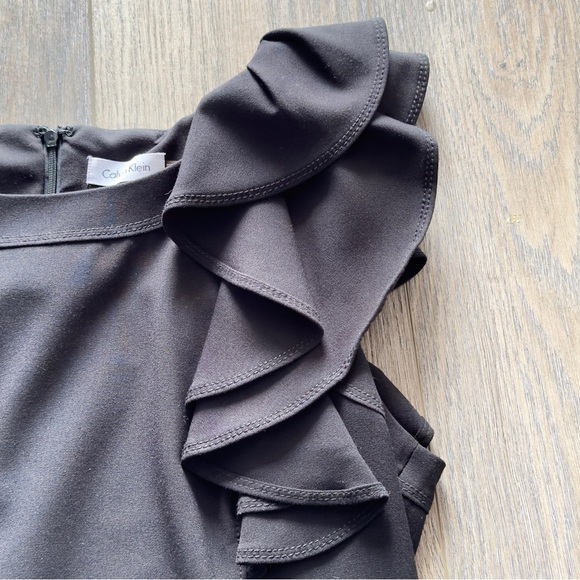 Calvin Klein Black One Ruffle Shoulder Cocktail Dress Women’s Size 12 - Picture 9 of 10